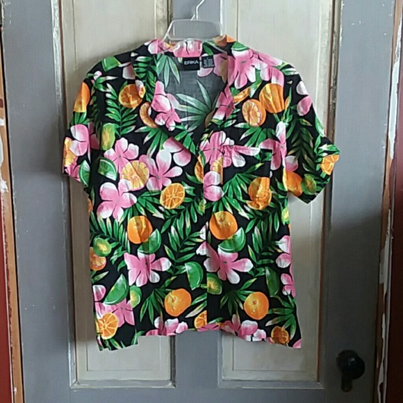 Erika Tops - Tropical button up shirt